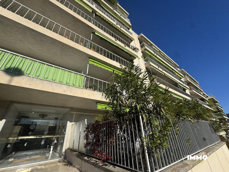 Appartement - 56 m² - 2 pièces