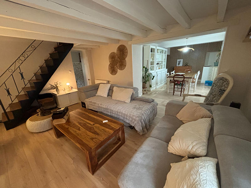 Maison - 140 m² - 7 pièces