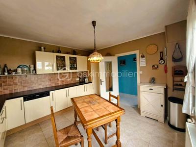 Maison en pierre - 101 m² - 6 pièces