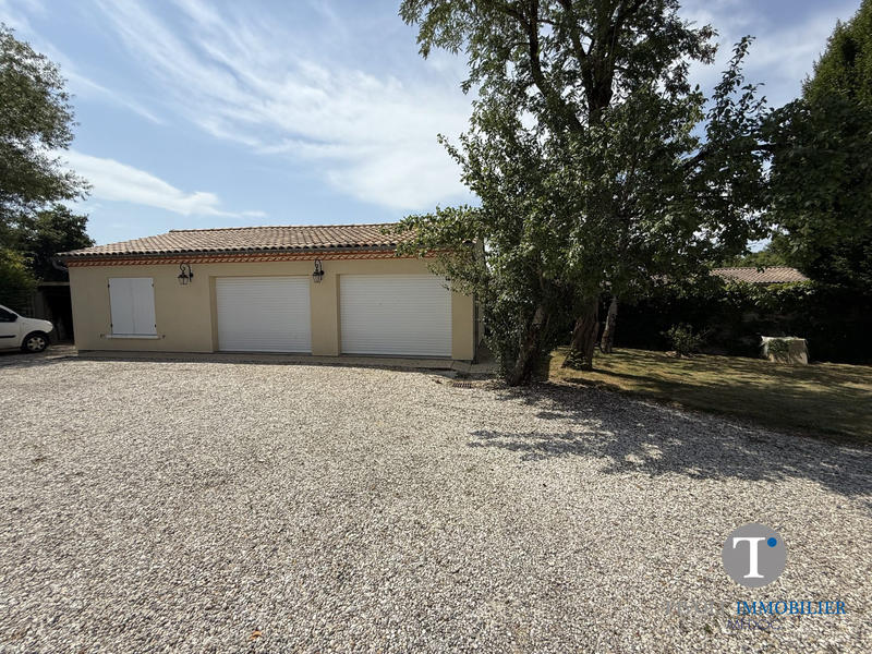 Maison traditionnelle - 200 m² - 6 pièces