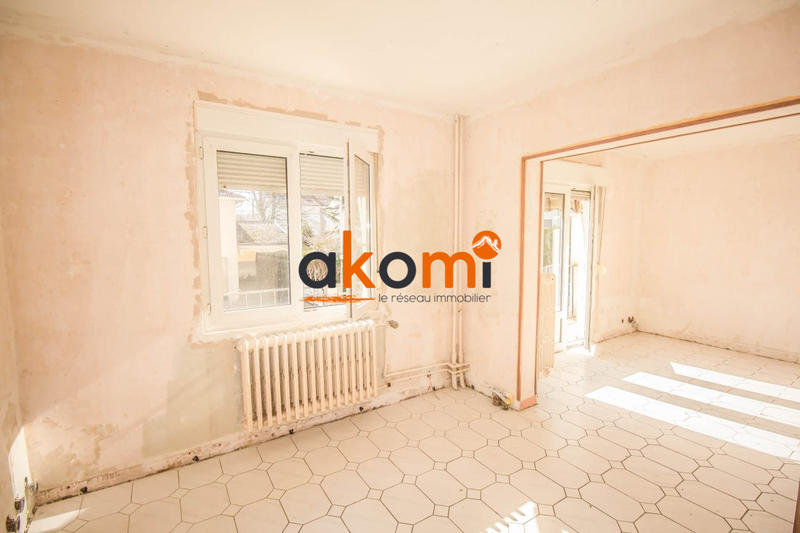 Maison - 92 m² - 5 pièces