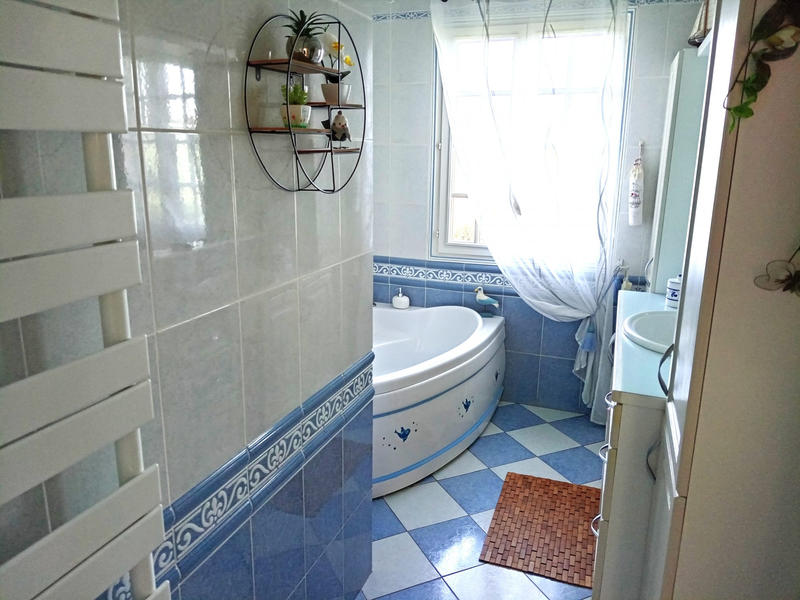 Maison - 131 m² - 6 pièces