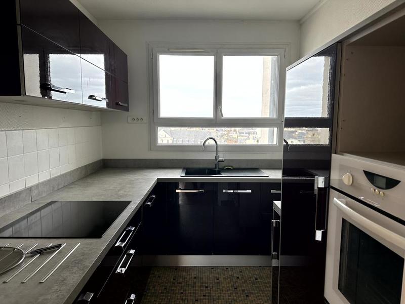 Appartement - 82 m² - 4 pièces