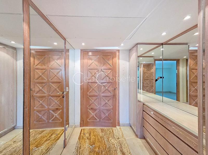 Appartement - 115 m² - 3 pièces