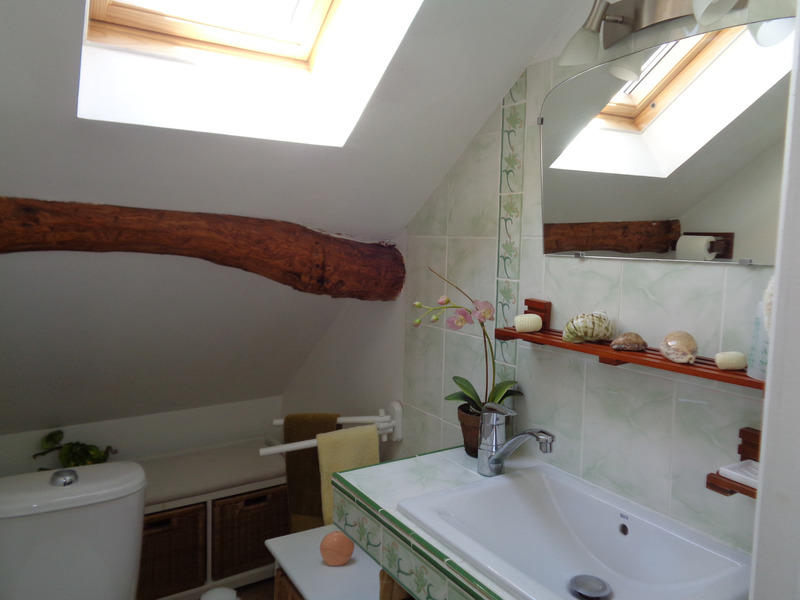 Maison - 220 m² - 11 pièces