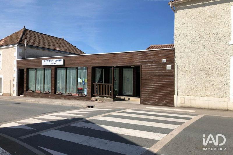 Local commercial - 400 m² - 2 pièces