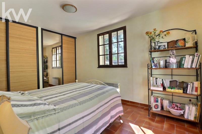 Villa - 147 m² - 6 pièces