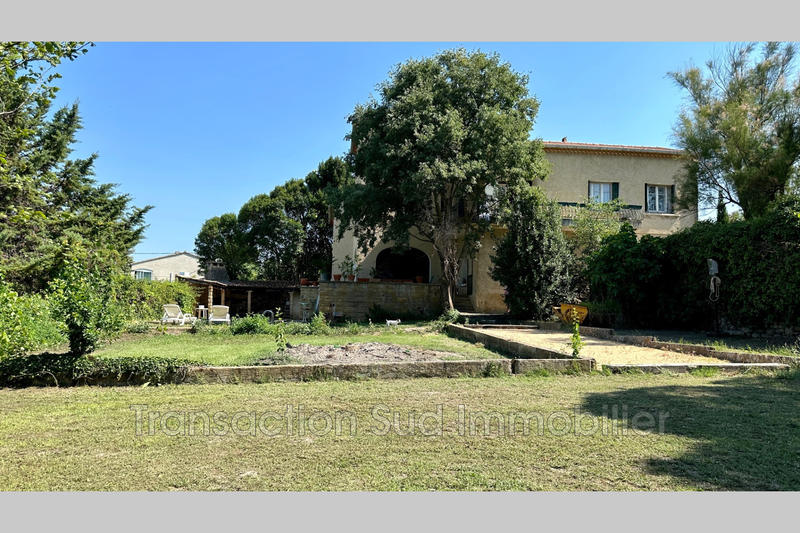 Maison - 231 m² - 8 pièces