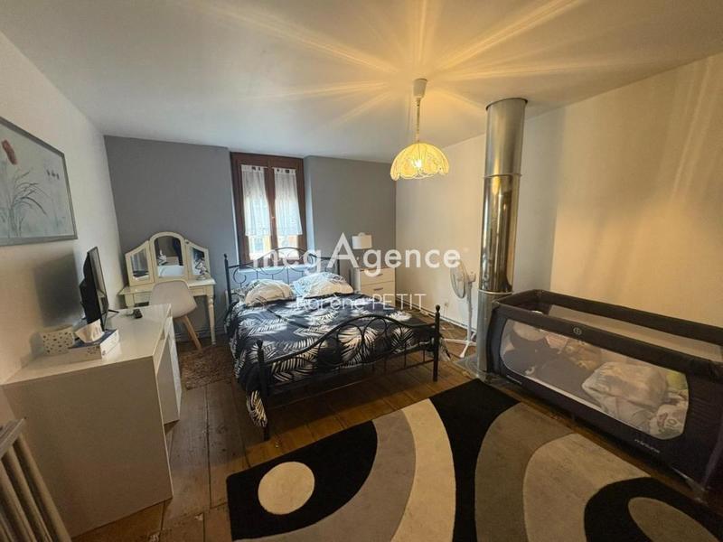 Corps de ferme - 425 m² - 13 pièces