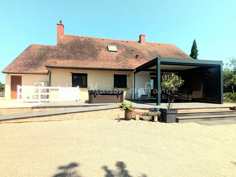 Villa - 200 m² - 6 pièces