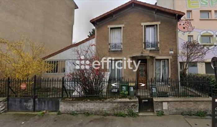 Maison - 80 m² - 4 pièces