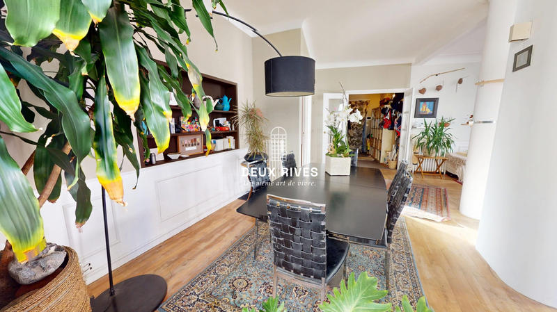 Appartement - 104 m² - 5 pièces