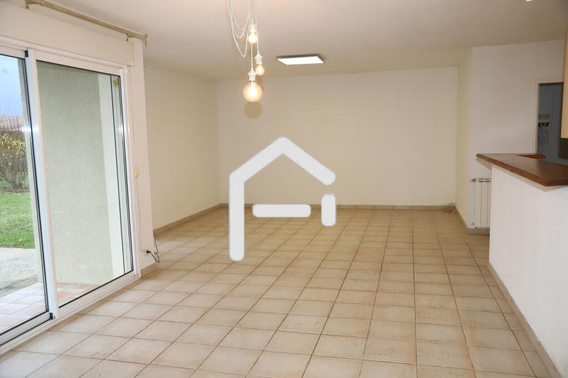 Maison - 96 m² - 4 pièces