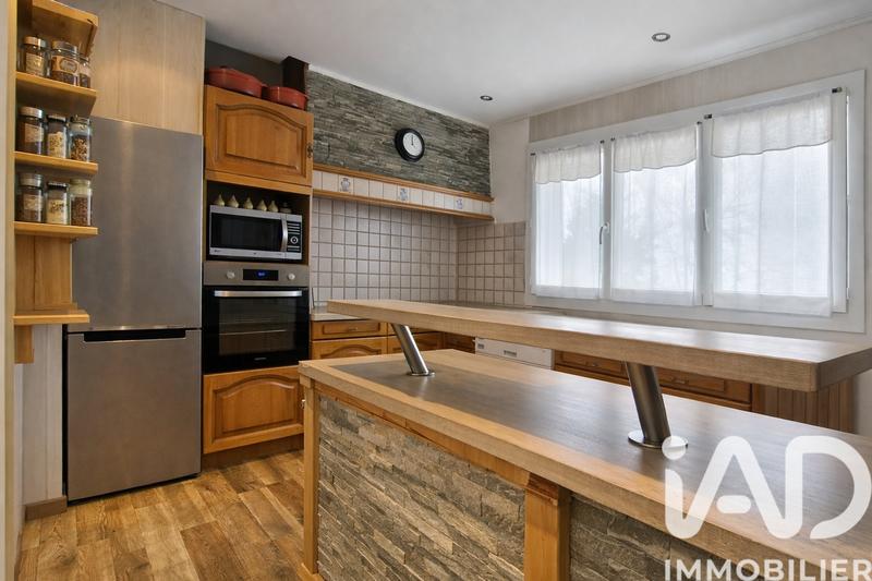 Maison - 95 m² - 4 pièces