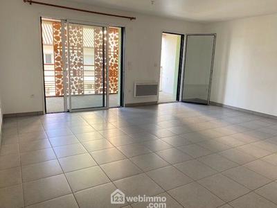 Appartement - 77 m² - 3 pièces