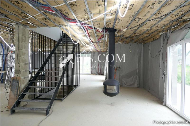 Maison - 300 m² - 9 pièces