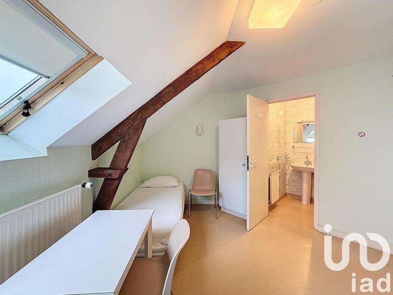 Maison - 340 m² - 15 pièces