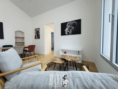 Maison - 95 m² - 4 pièces