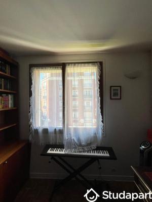 Chambre - 14 m² - 1 pièce