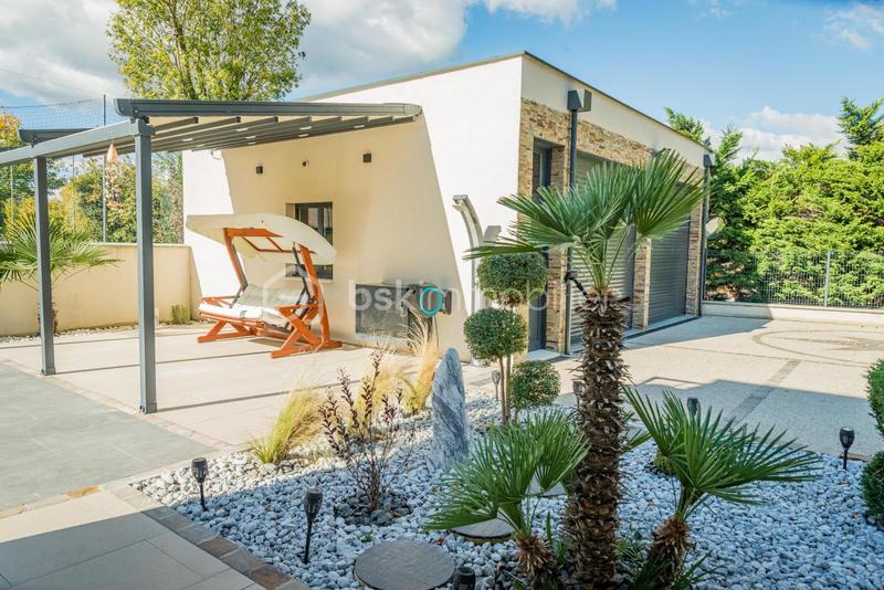 Maison d'architecte - 225 m² - 7 pièces