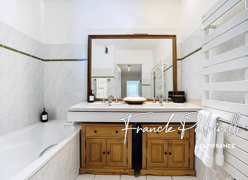 Appartement - 72 m² - 3 pièces