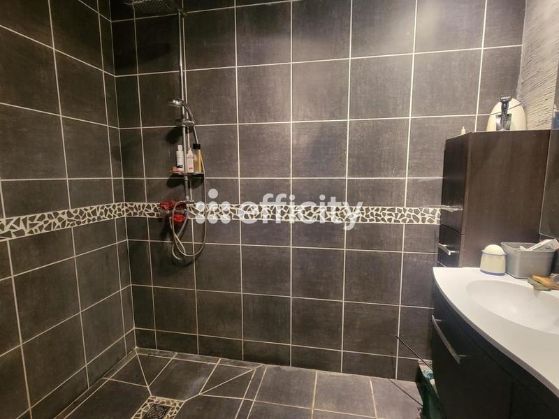 Appartement ancien - 47 m² - 2 pièces