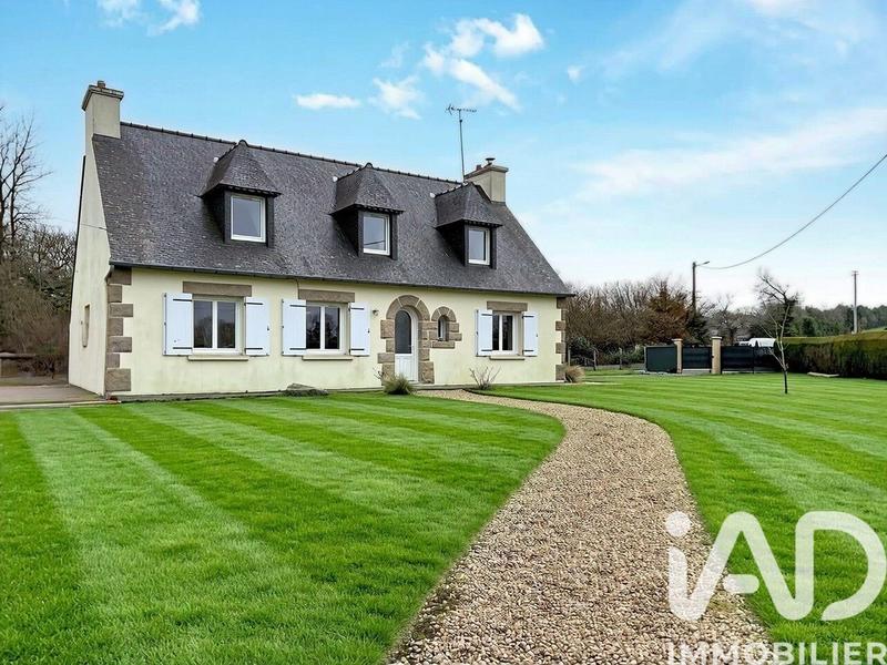 Maison - 110 m² - 6 pièces