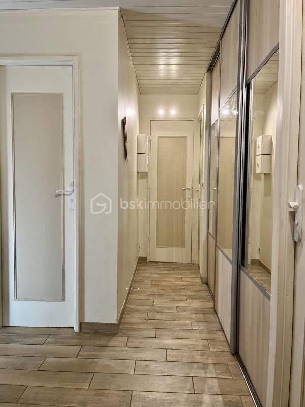 Appartement - 77 m² - 4 pièces