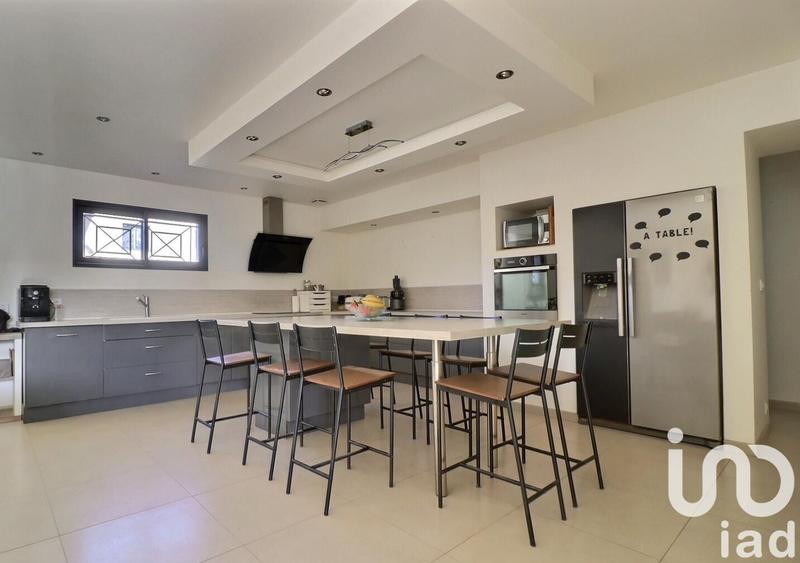 Maison - 134 m² - 7 pièces