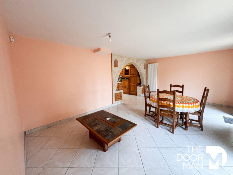 Maison - 141 m² - 5 pièces