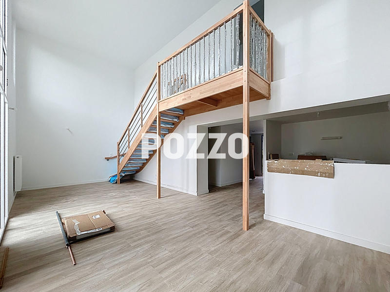 Appartement - 101 m² - 4 pièces