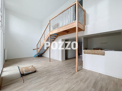 Appartement - 101 m² - 4 pièces