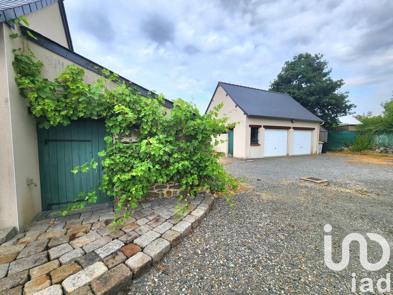 Maison - 306 m² - 10 pièces