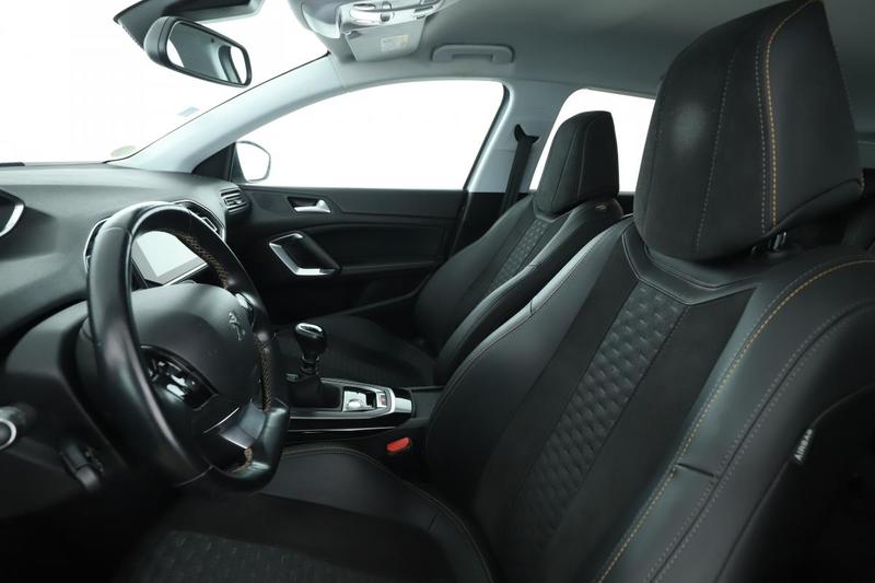 Peugeot 308 1.5 Blue-HDi Roadtrip 130 ch