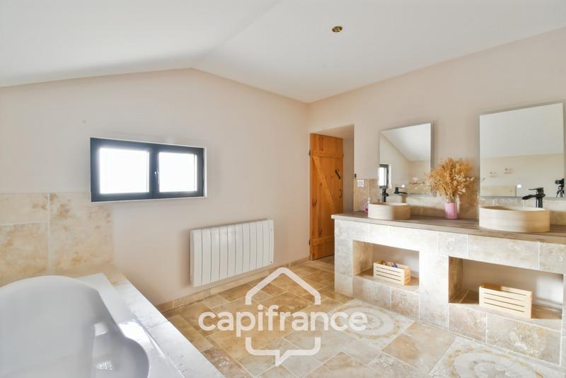 Maison - 164 m² - 5 pièces