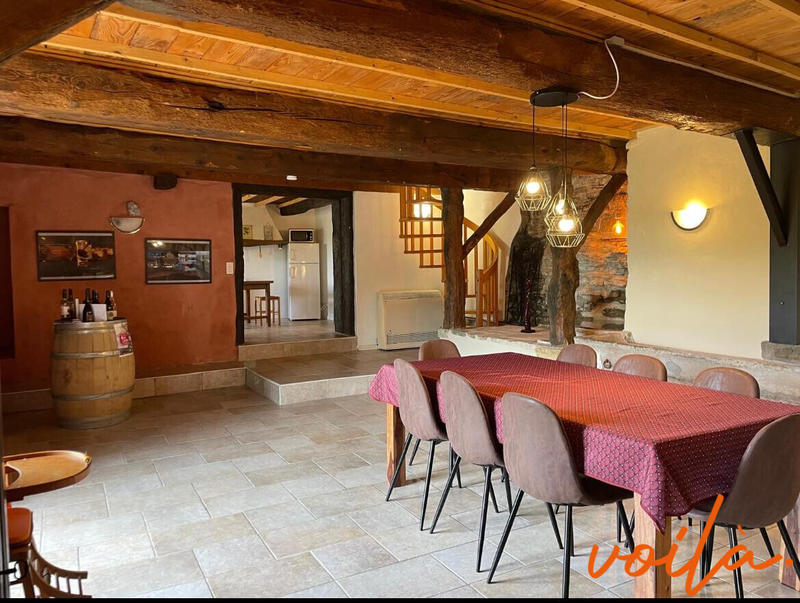 Maison - 320 m² - 9 pièces