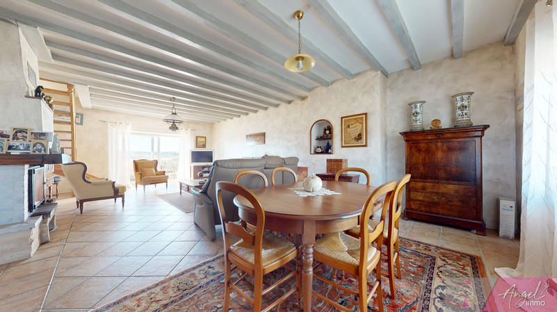 Maison - 154 m² - 5 pièces