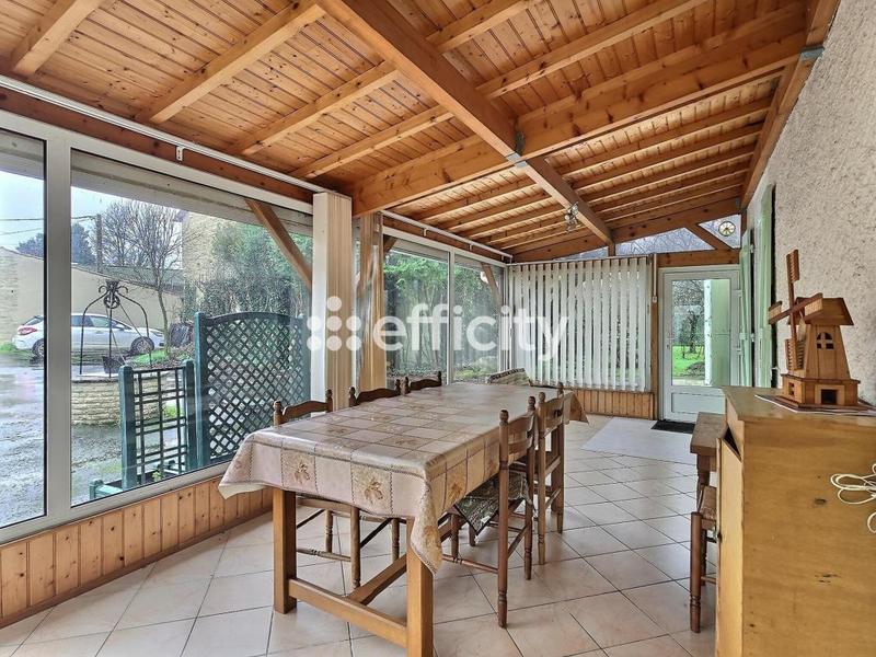 Maison - 180 m² - 7 pièces