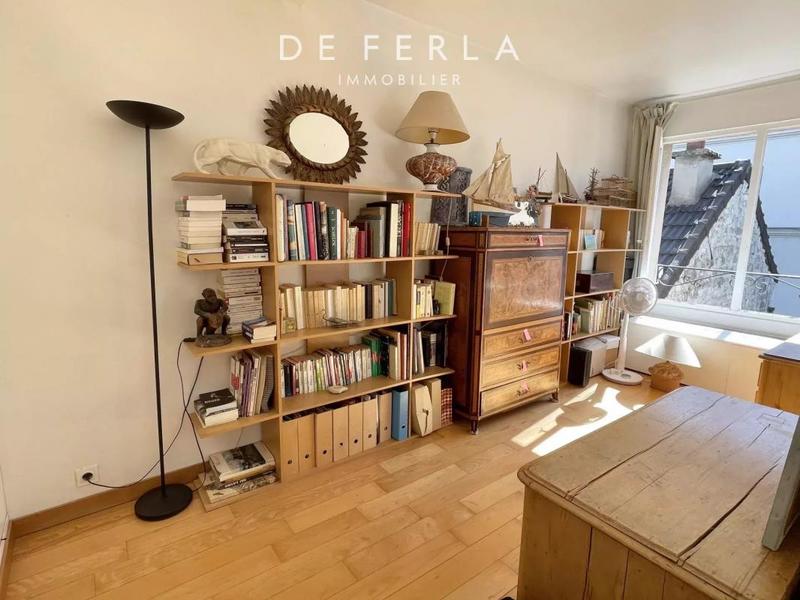 Maison - 183 m² - 7 pièces