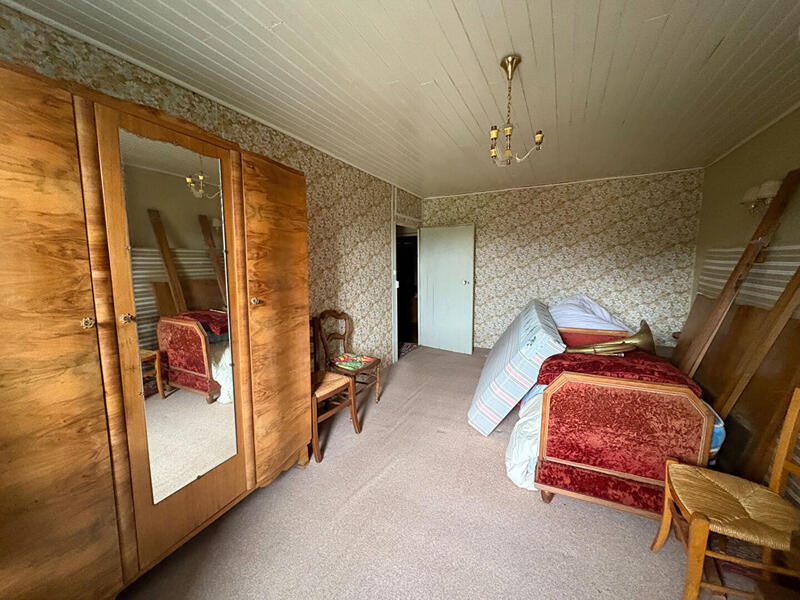 Maison - 100 m² - 5 pièces