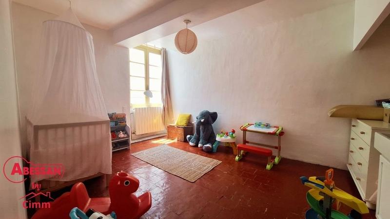 Maison - 196 m² - 7 pièces