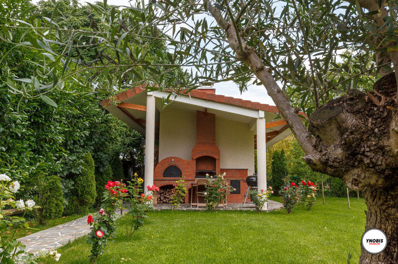 Maison - 190 m² - 8 pièces