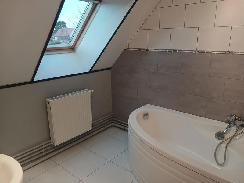 Maison - 111 m² - 6 pièces