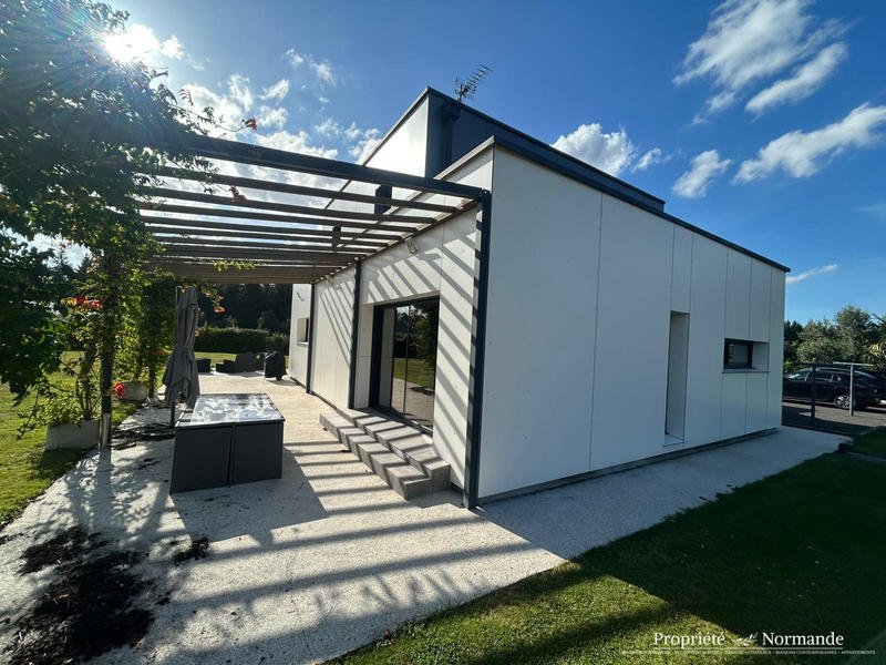 Maison - 167 m² - 6 pièces