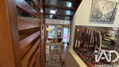 Maison - 180 m² - 7 pièces