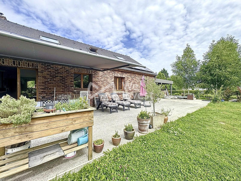 Maison - 138 m² - 5 pièces