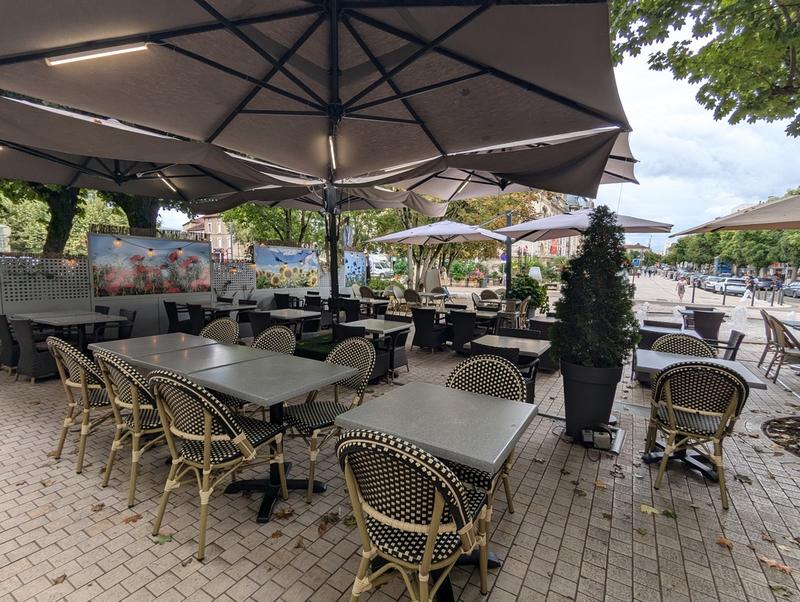 Fonds de commerce - 140 m²