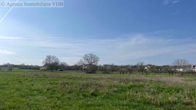 Terrain constructible - 660 m²