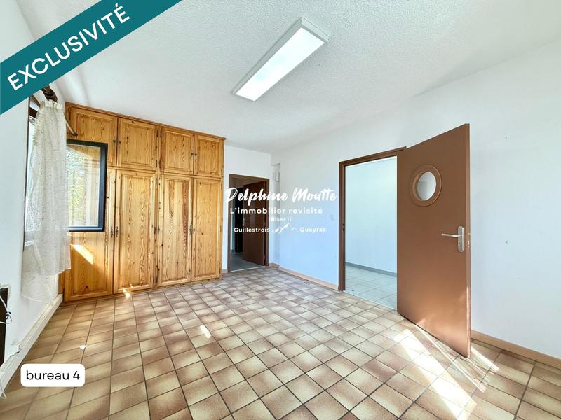 Bureau - 116 m² - 6 pièces