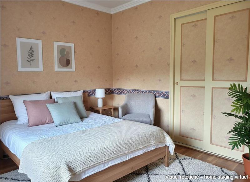 Maison - 203 m² - 7 pièces